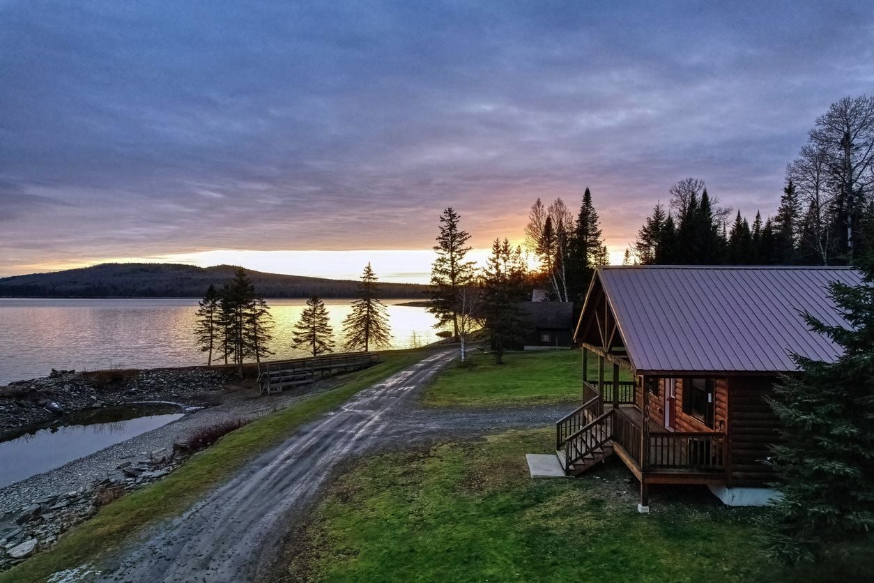 Why Wood Stoves Are Still the Best Choice for Off-Grid Living Why Wood Stoves Are Still the Best Choice for Off-Grid Living